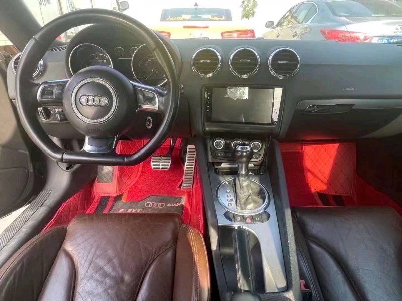 邯郸13年奥迪TT5