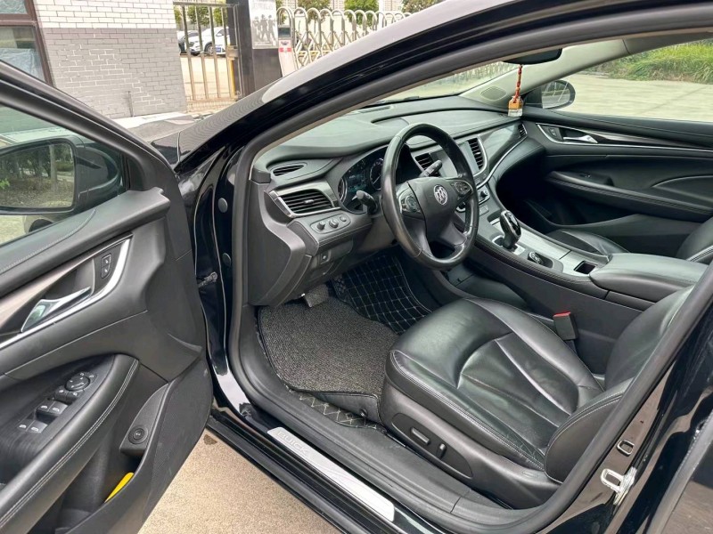 盐城17年别克君越4