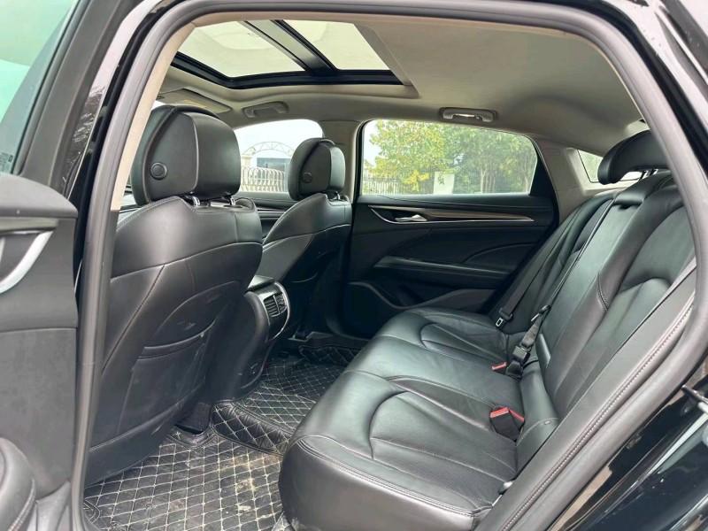 盐城17年别克君越5