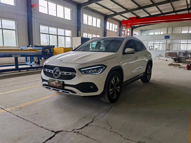 枣庄21年奔驰GLA3