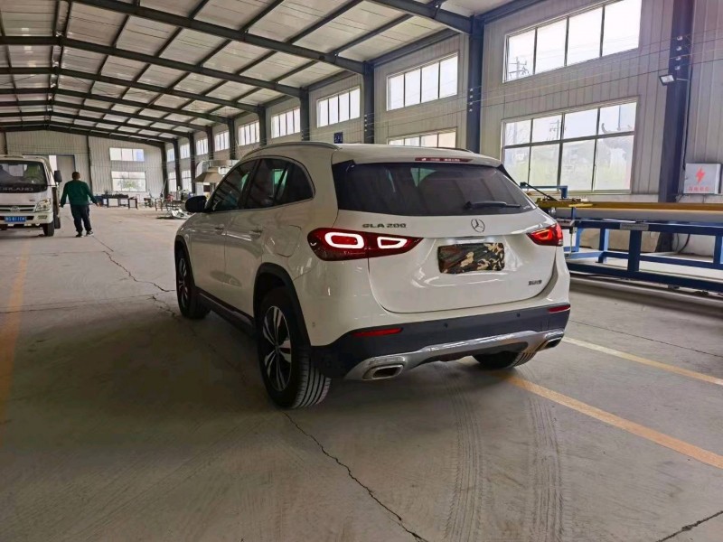 枣庄21年奔驰GLA7