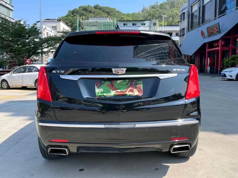 东莞17年凯迪拉克XT59