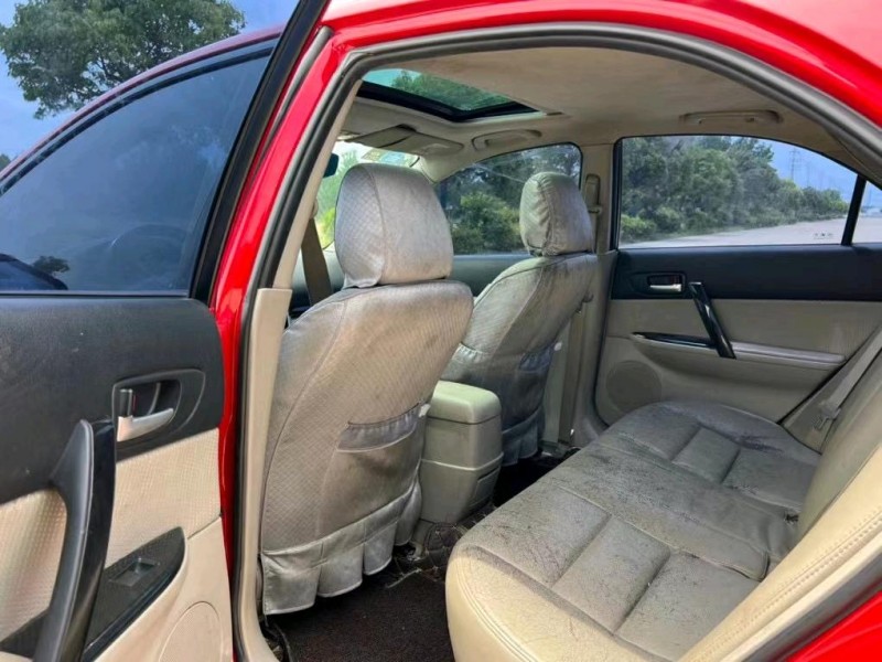 盐城13年马自达66