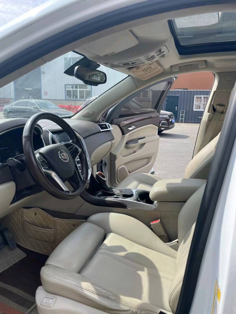 沈阳15年凯迪拉克SRX7