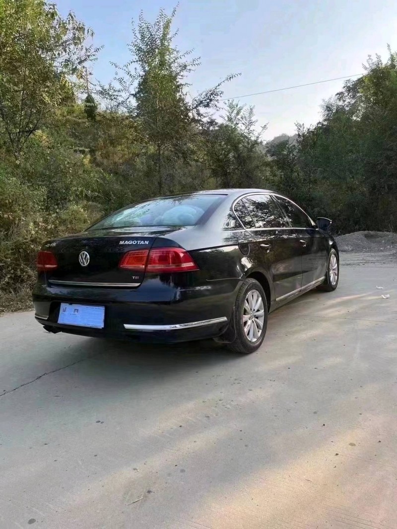 邯郸14年大众迈腾8