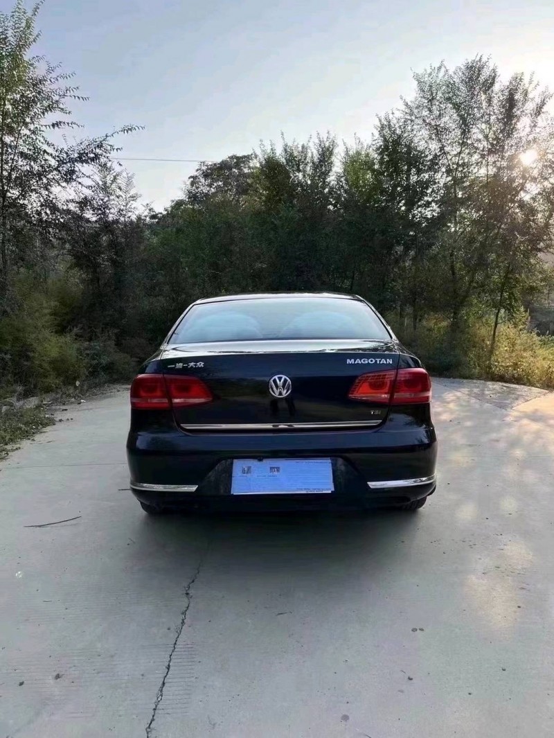 邯郸14年大众迈腾9