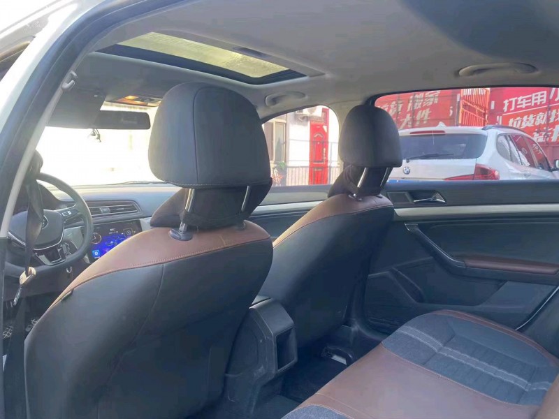 济宁20年大众朗逸6