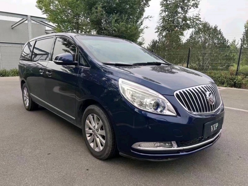 济宁13年别克GL82