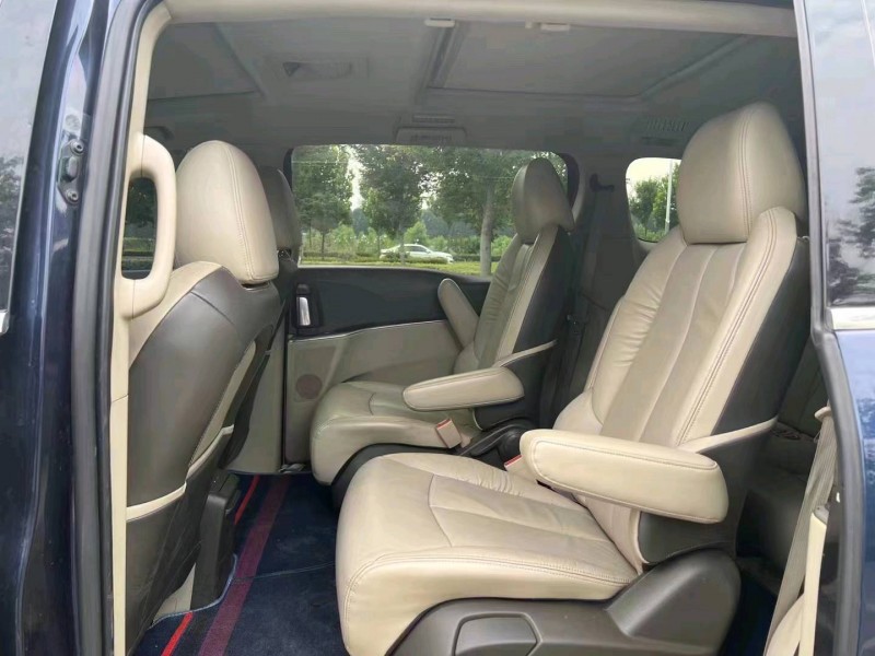 济宁13年别克GL86