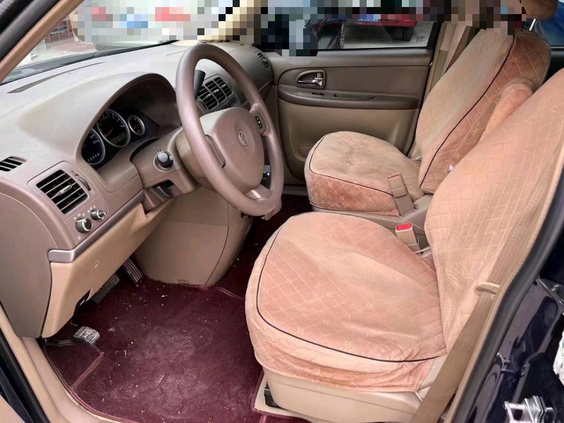 济宁14年别克GL84