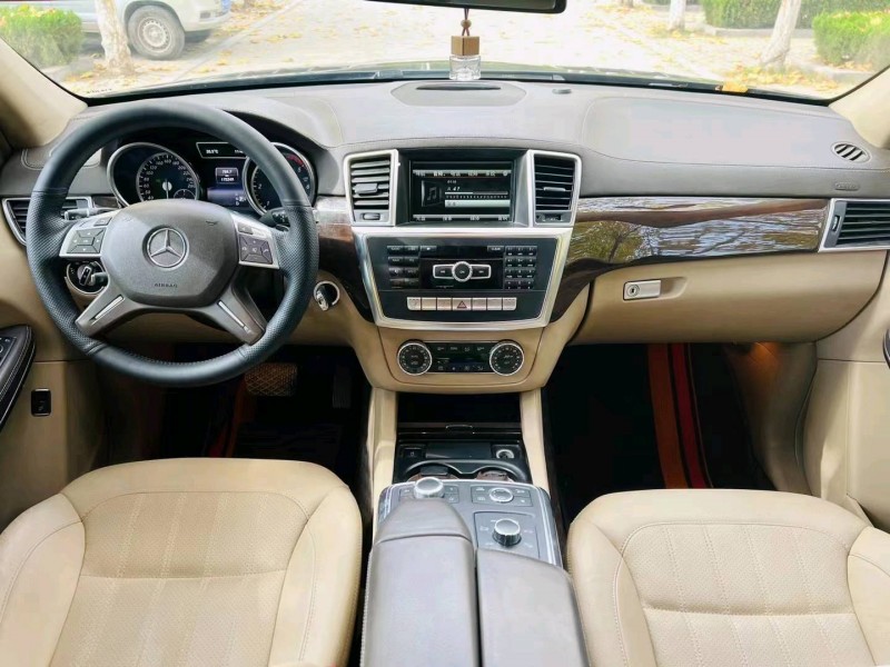 枣庄14年奔驰GL8