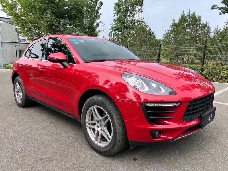 济宁17年保时捷Macan2