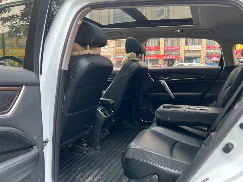 广州18年本田冠道4