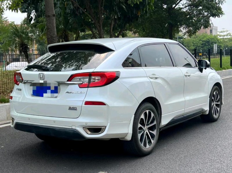 广州18年本田冠道7