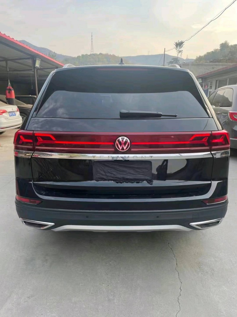 邯郸22年大众途昂6