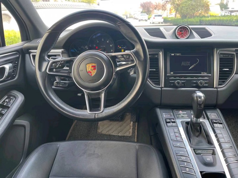 宿遷15年保時捷Macan6