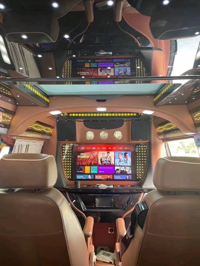 枣庄14年奔驰威霆5