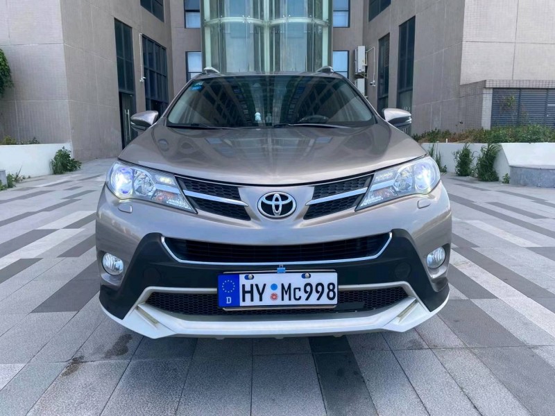 东莞14年丰田RAV4荣放1