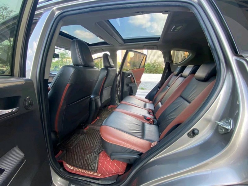 东莞14年丰田RAV4荣放9