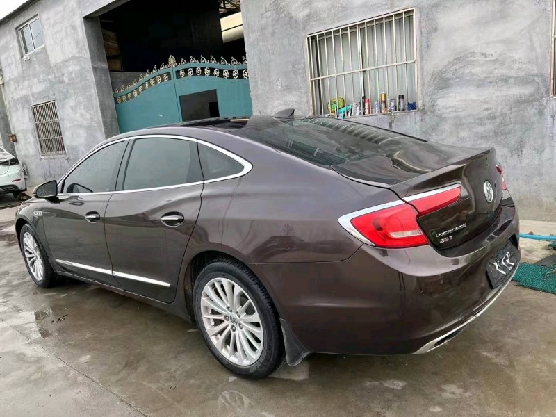 枣庄17年别克君越4