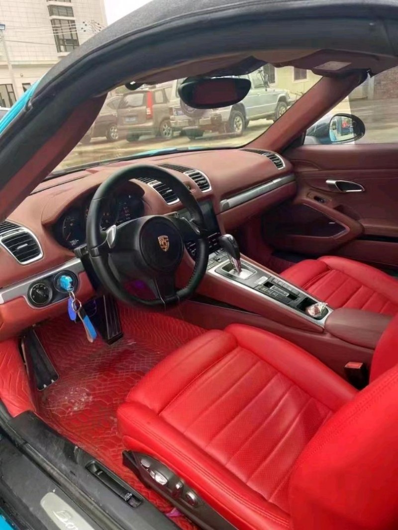 广州12年保时捷Boxster5