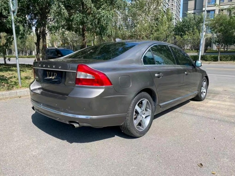 沈阳09年沃尔沃S80L7