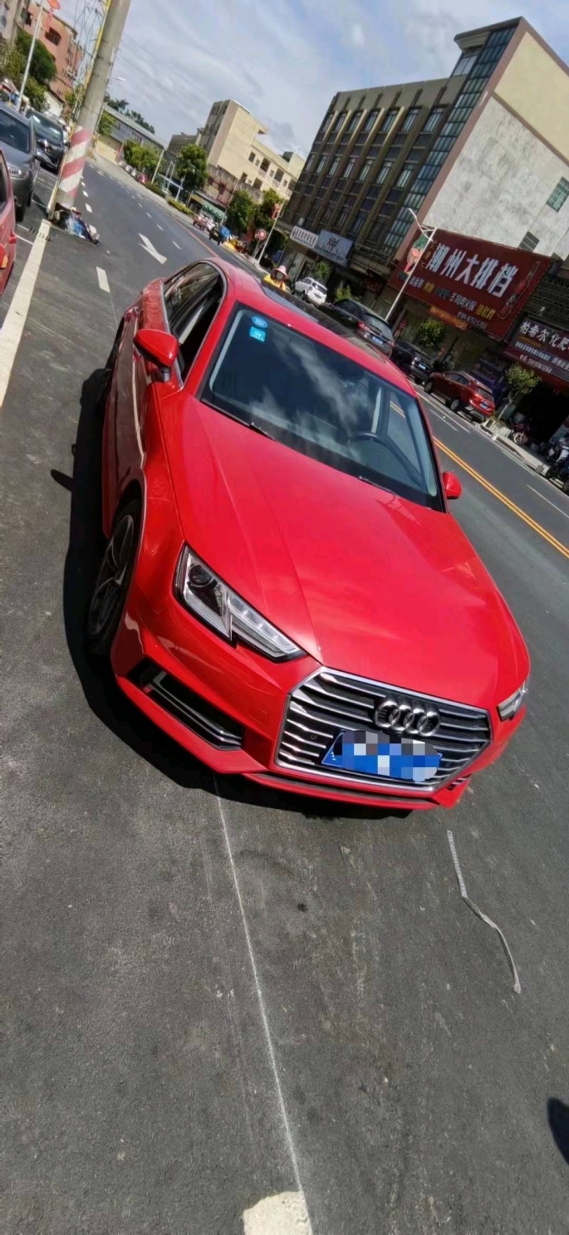 邯郸19年奥迪A4L1