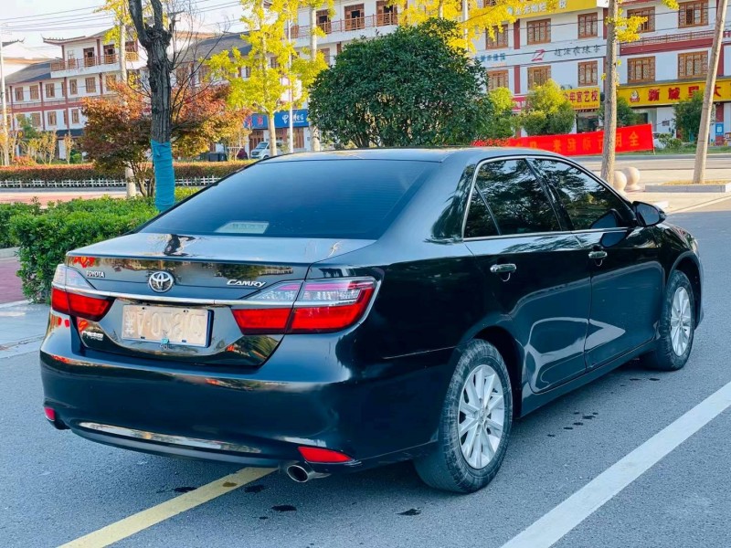 徐州17年丰田凯美瑞7