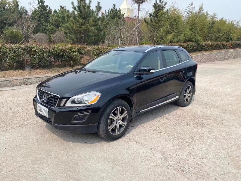 青岛12年沃尔沃XC603