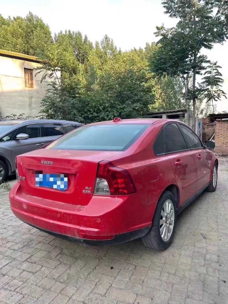 潍坊12年沃尔沃S402