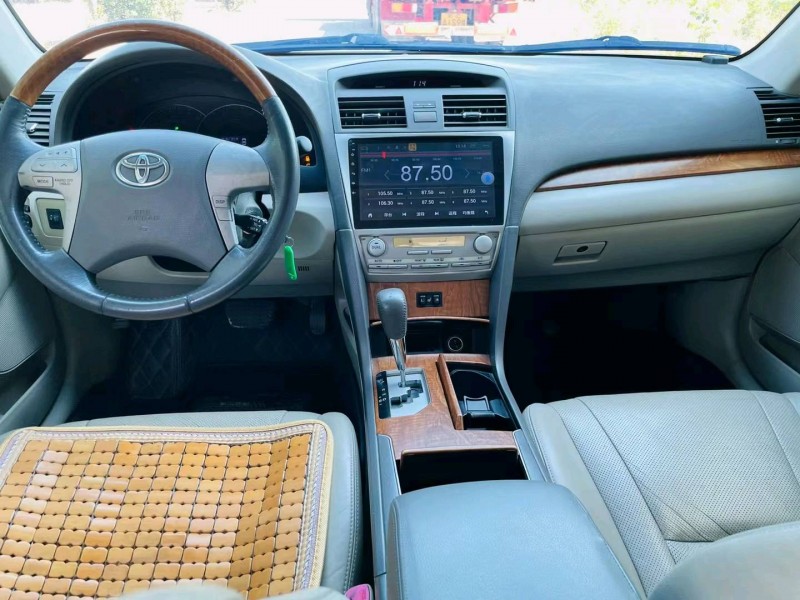 徐州11年丰田凯美瑞4