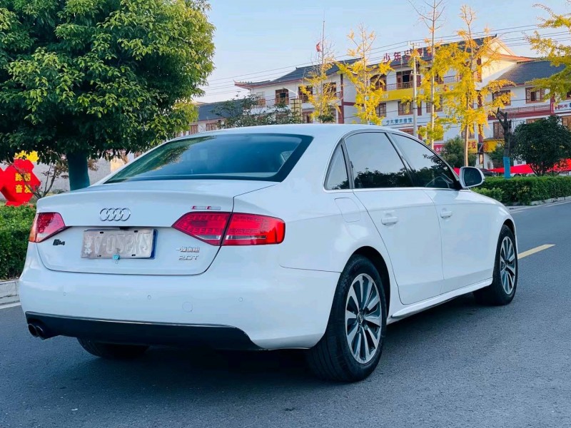 徐州11年奥迪A4L7