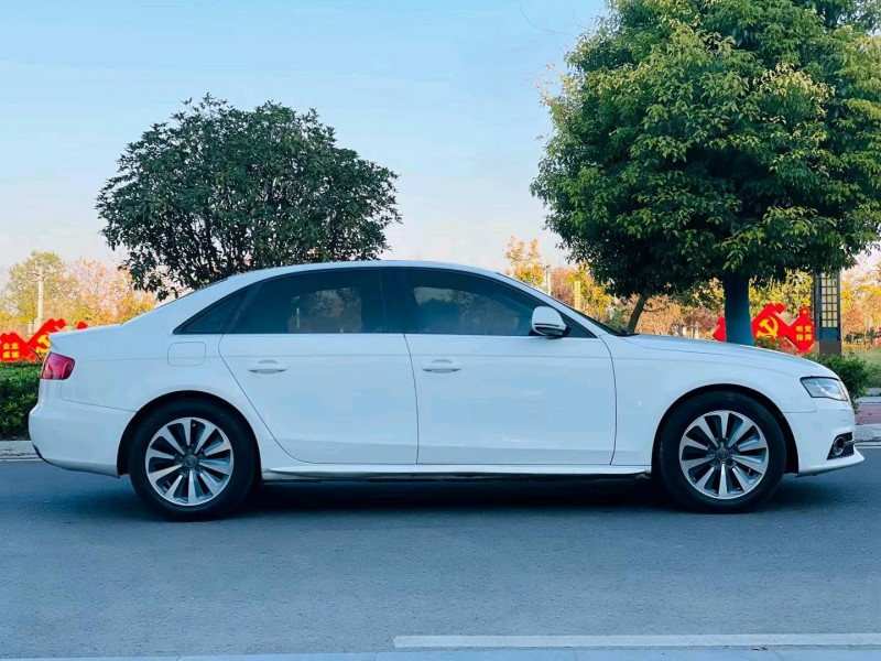 徐州11年奥迪A4L9