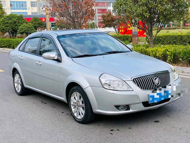 徐州11年别克凯越2