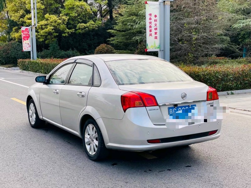 徐州11年别克凯越9