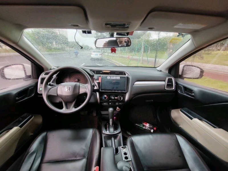 广州16年本田哥瑞4