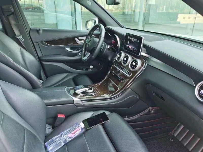 保定16年奔驰GLC2