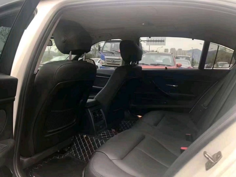 邯郸16年宝马3系9