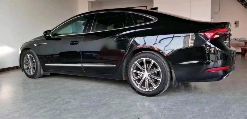 枣庄20年别克君越7