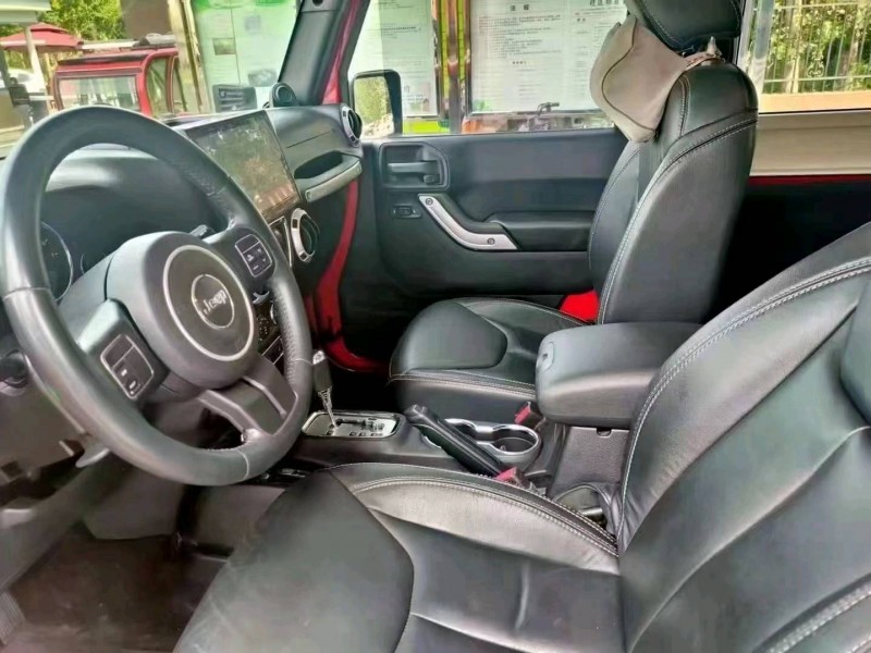 东营14年Jeep牧马人6