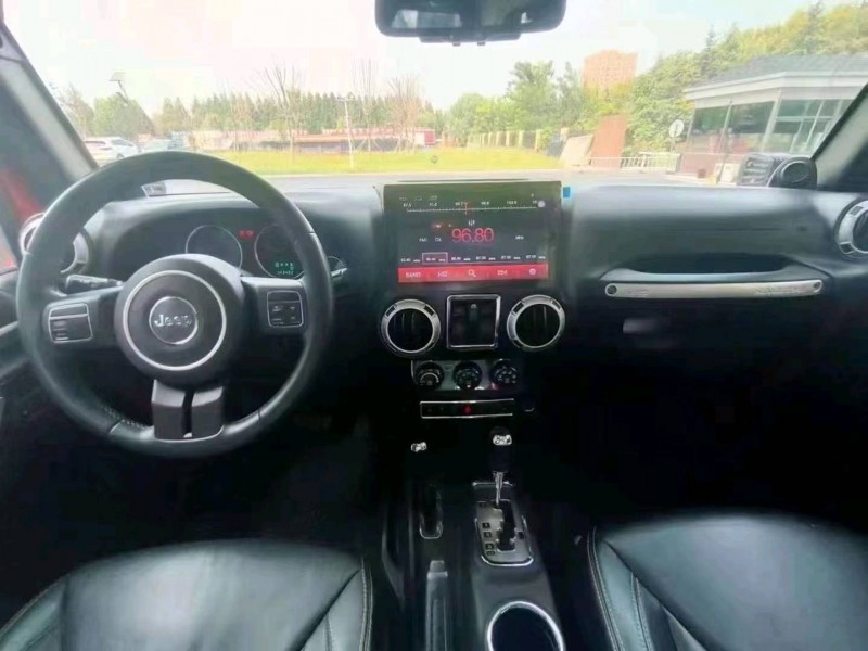 东营14年Jeep牧马人7