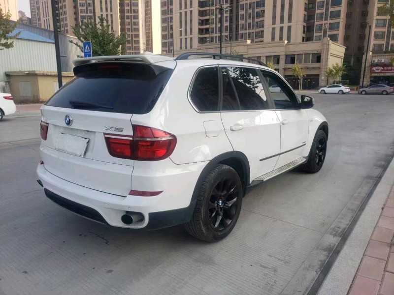 广州12年宝马X58