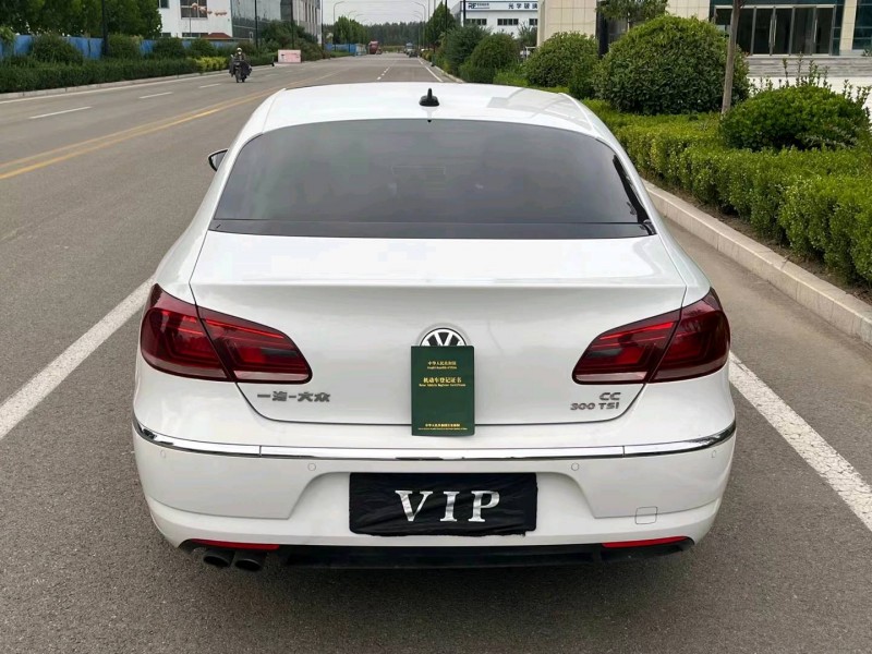 济宁17年大众CC1