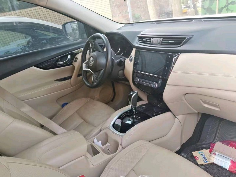 邯郸18年日产奇骏2