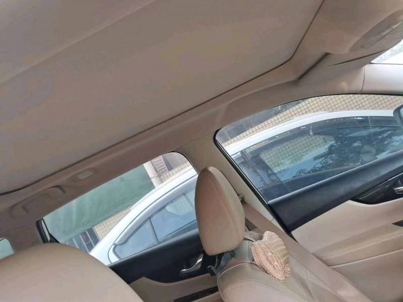 邯郸18年日产奇骏5