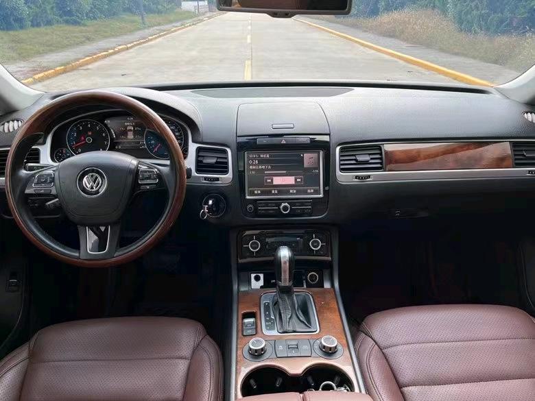 盐城15年大众途锐7