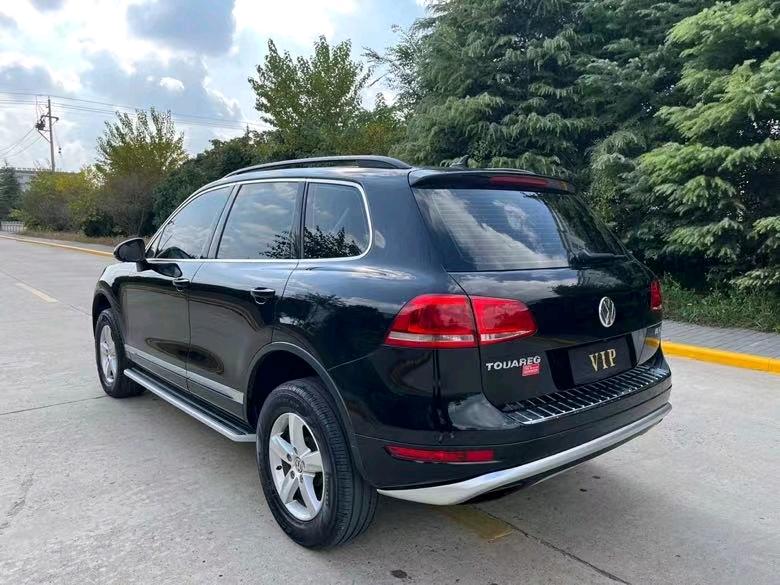 盐城15年大众途锐9