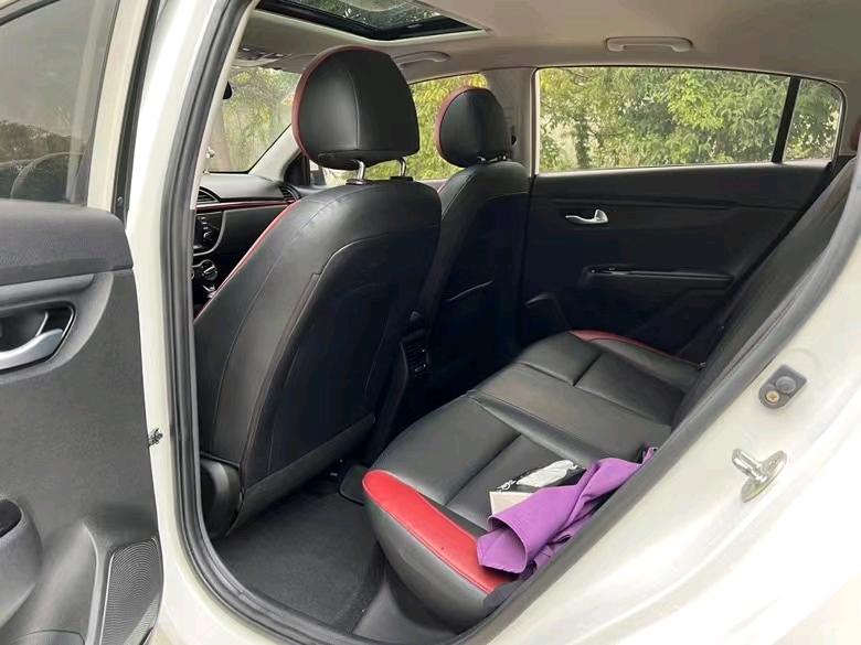 盐城18年起亚KXCROSS5