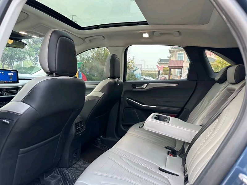 青岛20年福特锐际5