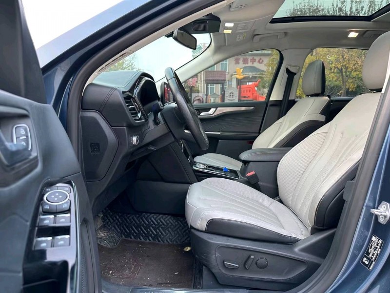 青岛20年福特锐际4